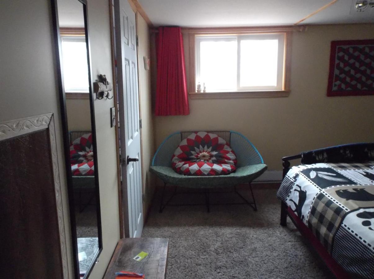 Bed And Breakfast Comfy & Cozy Huntsville Exteriér fotografie